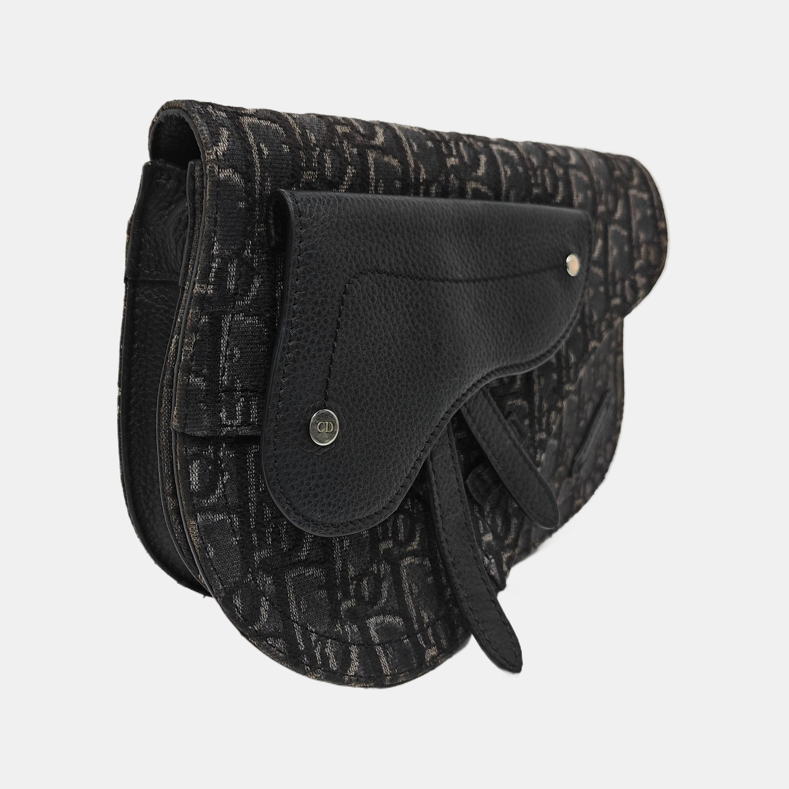 Saddle Medium Canvas Gray