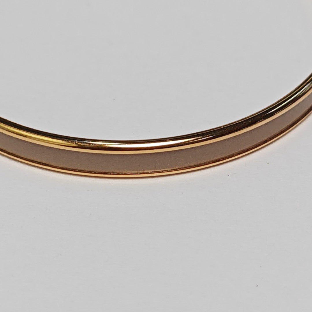 Email Metal Beige Bangle