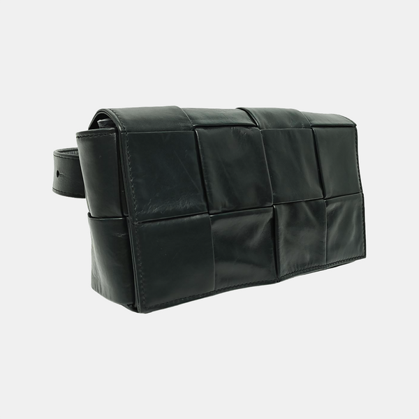 Authenticated pre-owned  Cassette Calfskin Green - Belt Bag at Looply