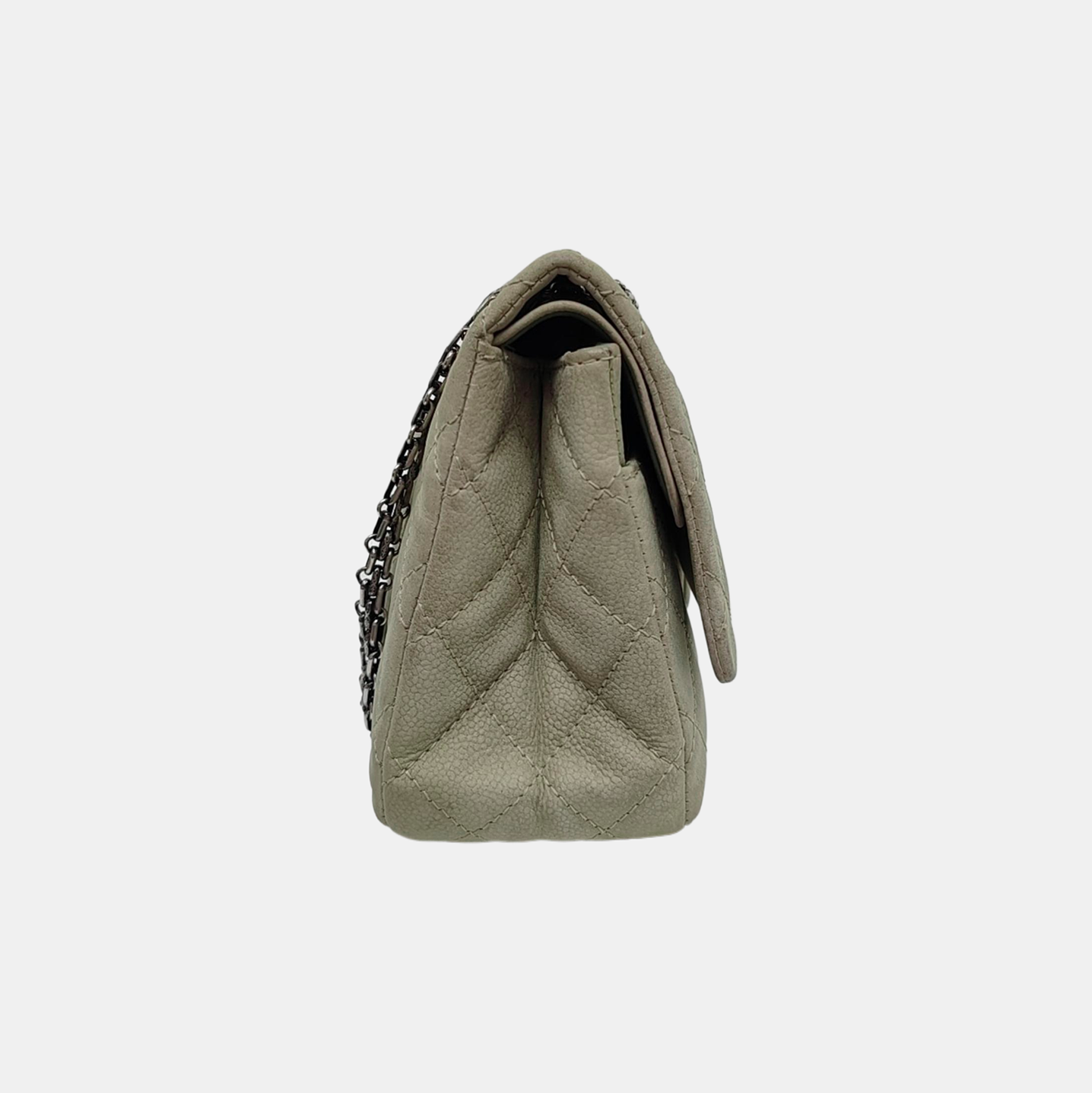 Authenticated pre-owned  2.55 Quilted Calfskin Green - Shoulder Bag at Looply