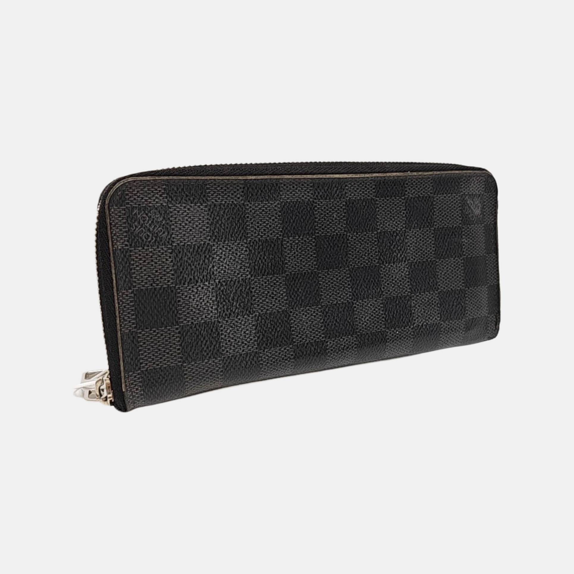 ZIPPY Damier Graphite Coated Canvas Gray Wallet