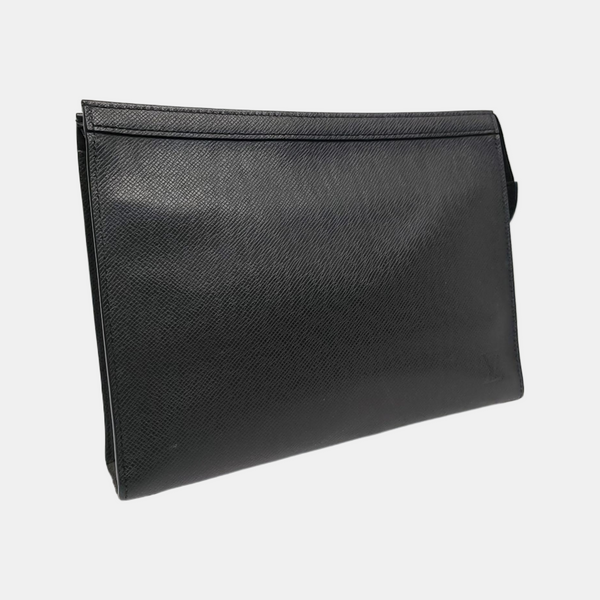 Pochette Voyag MM Calfskin Black