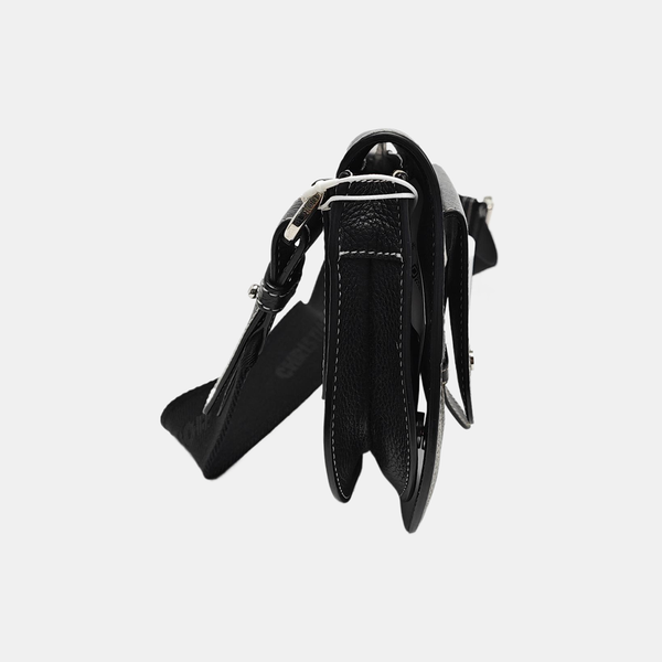 Saddle Medium Calfskin Black