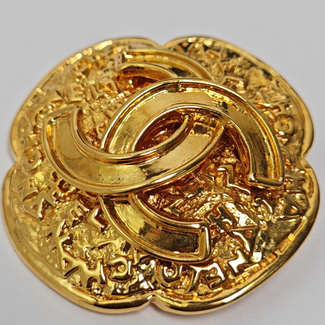 Metal Gold Brooch