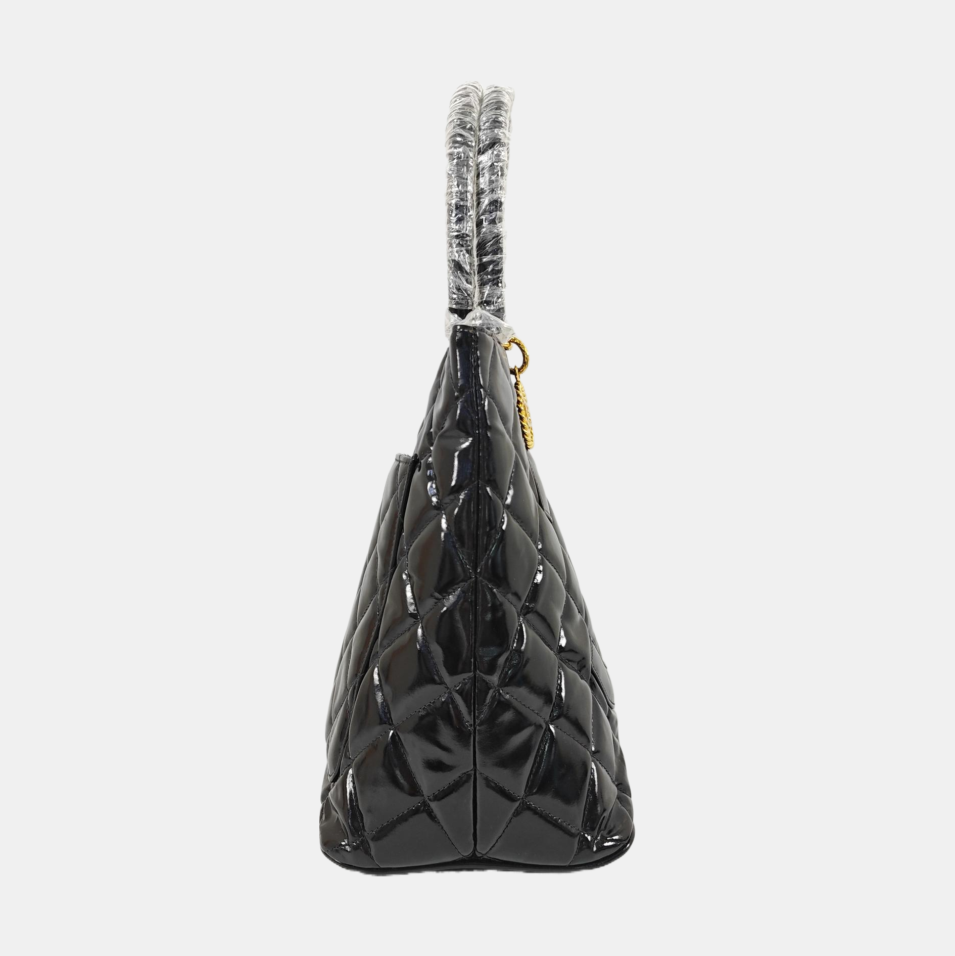MEDALLION Quilted Patent Leather Black