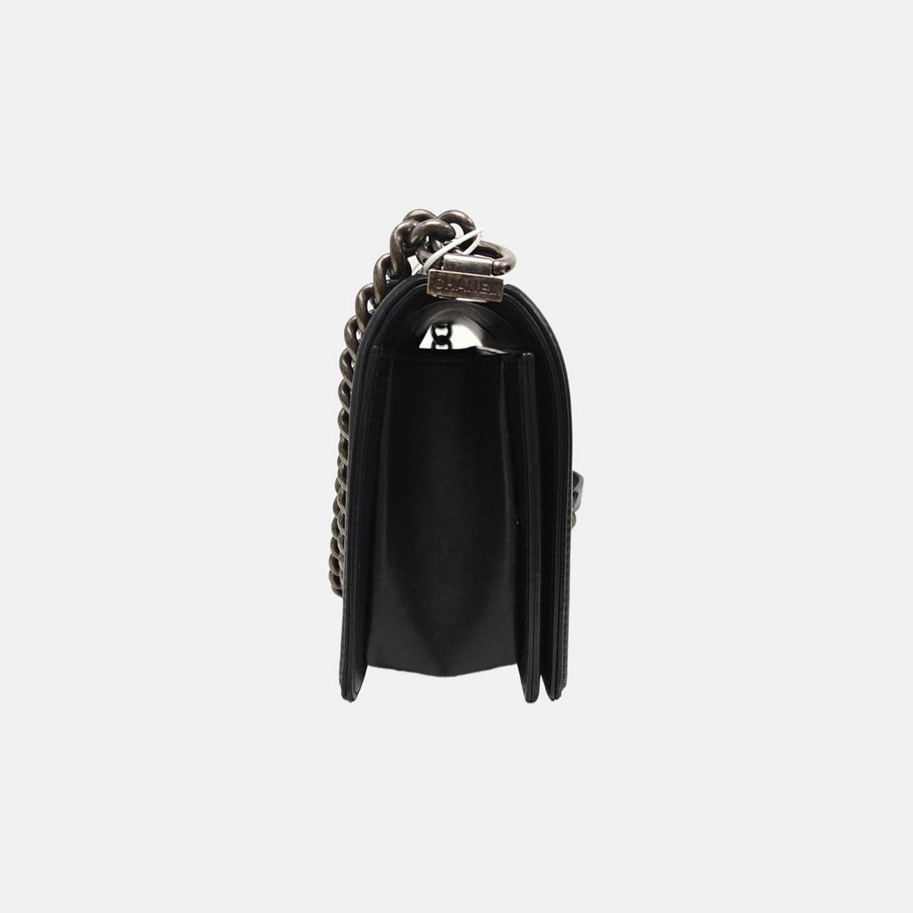 BOY CHANEL Medium Quilted Calfskin Black