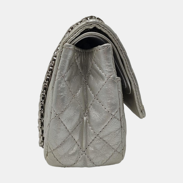 Authenticated pre-owned  2.55 225 (small) Quilted Calfskin Silver - Crossbody Bag at Looply