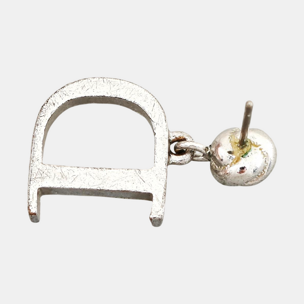Petit CD Metal Silver Earrings
