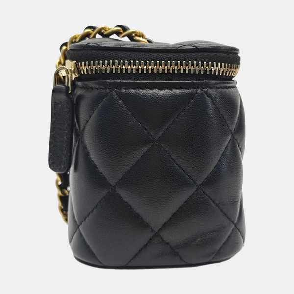 VANITY CASE Mini Quilted Lambskin Black