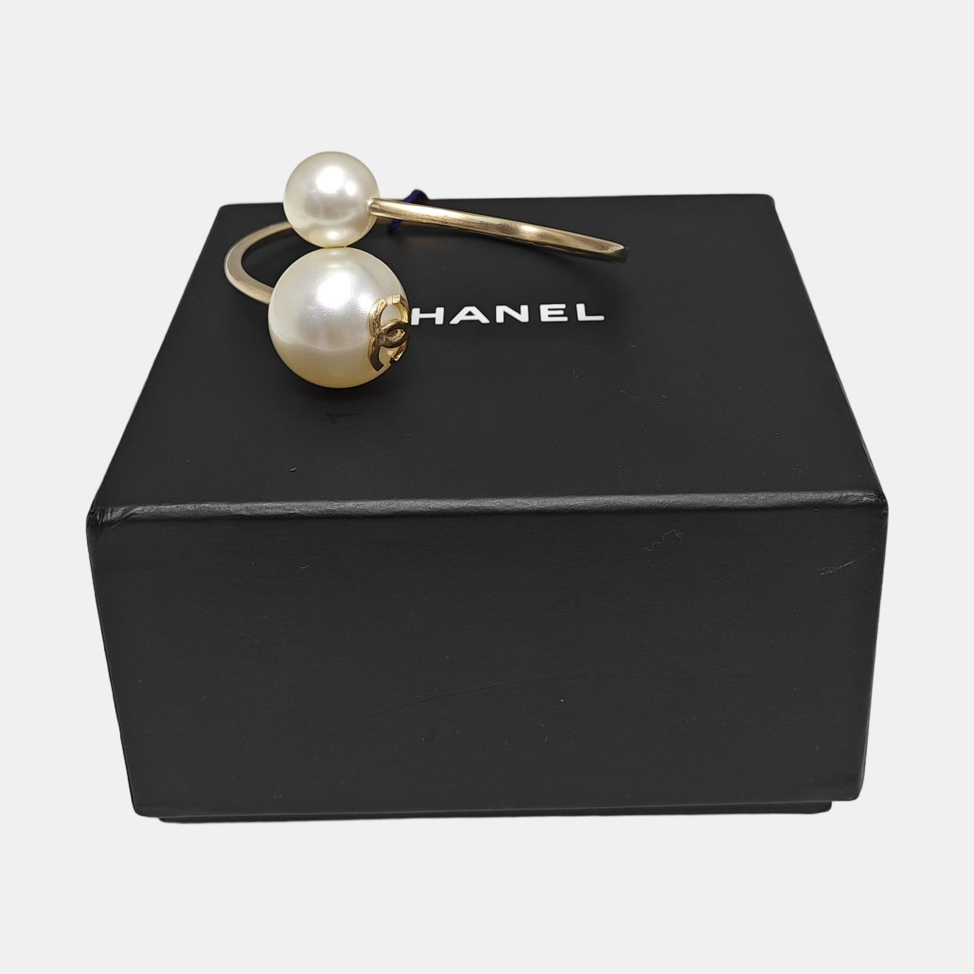 Metal Gold Bangle