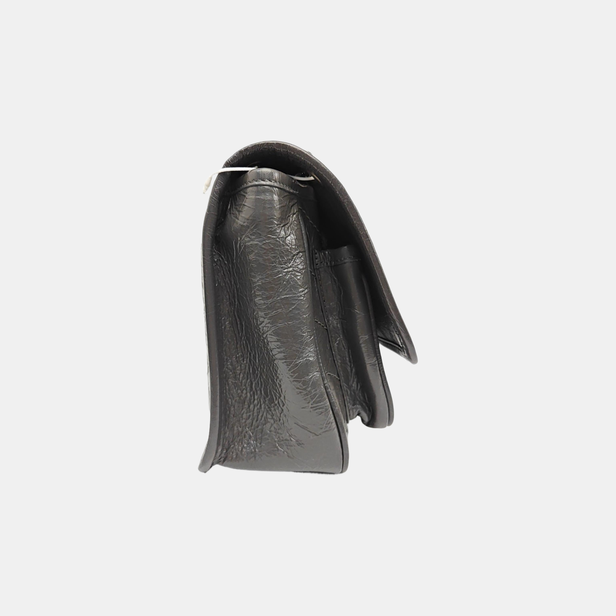 NIKI Small Chevron Calfskin Gray