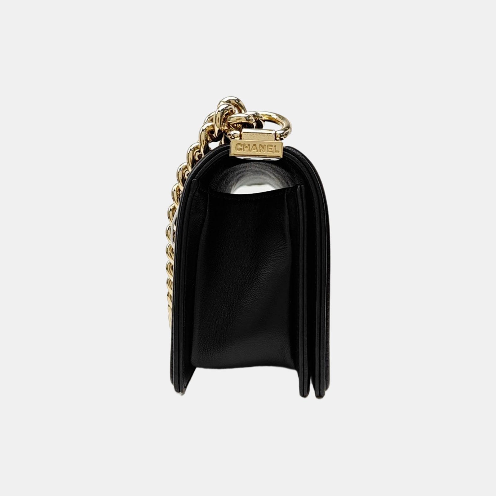 BOY CHANEL Small Chevron Lambskin Black