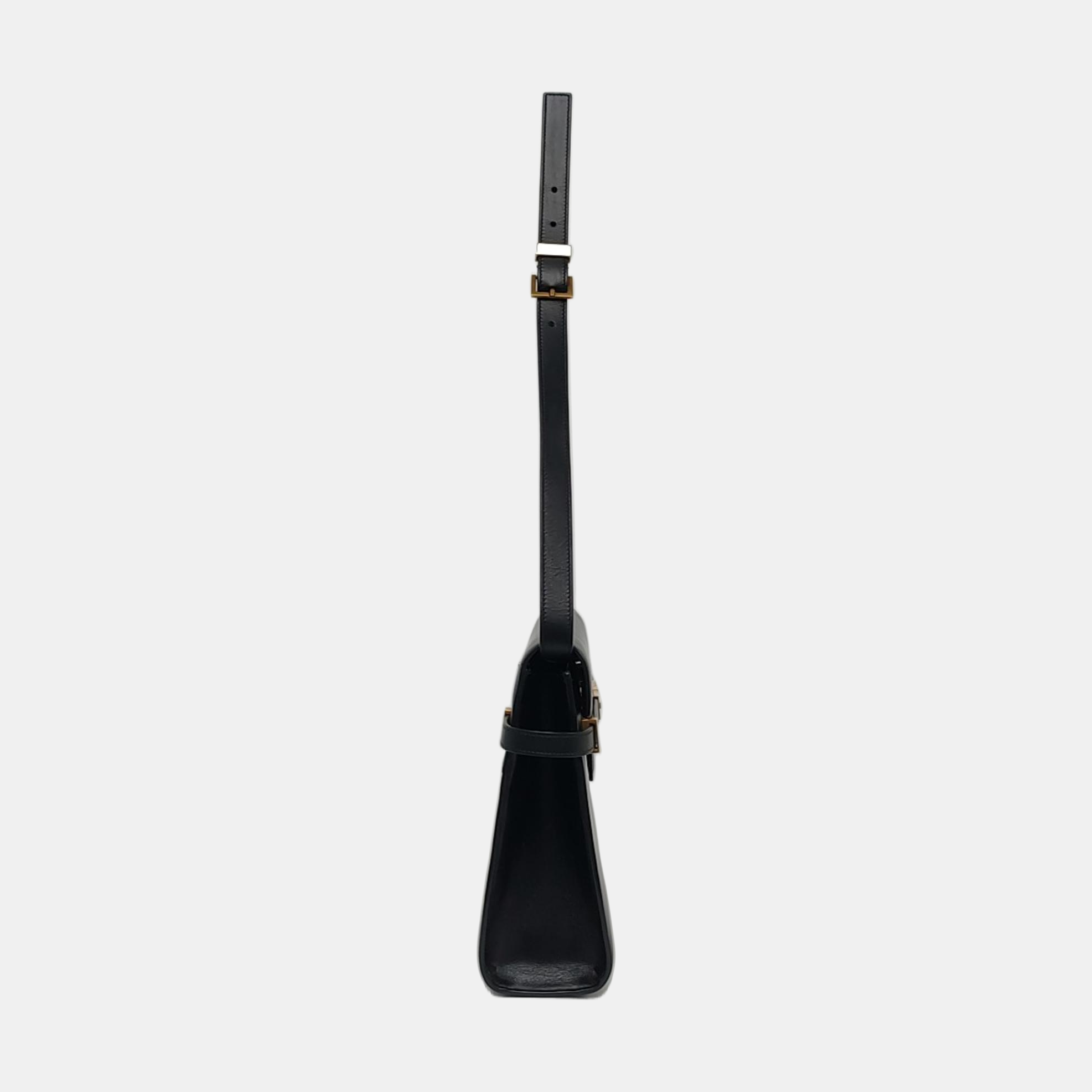 MANHATTAN Medium Calfskin Black