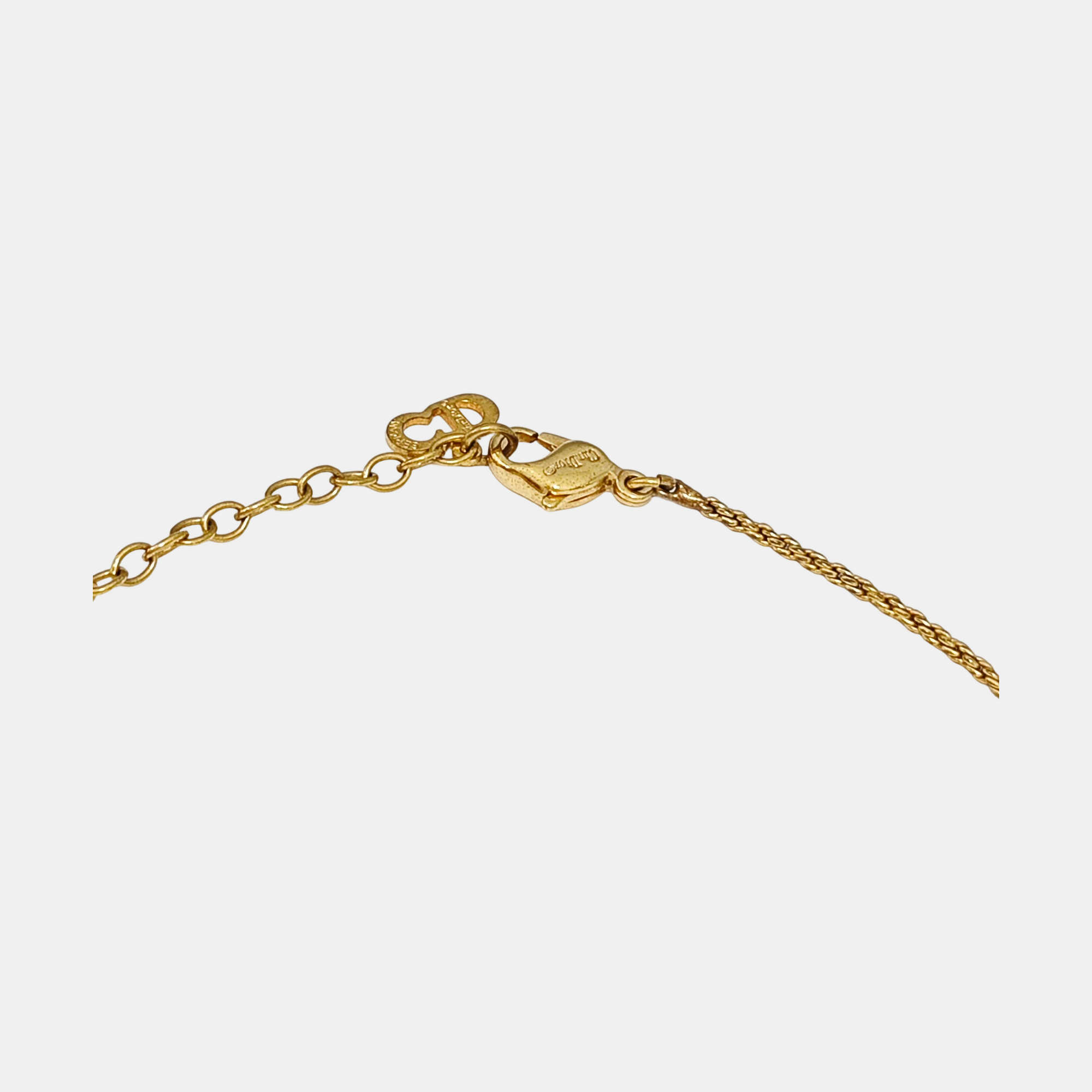 Twist Round Metal Gold Necklace