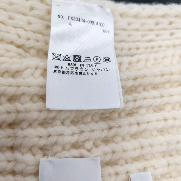 White Wool Scarf