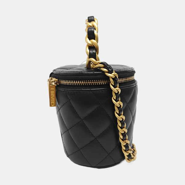 Quilted Lambskin Bucket Bag Small Black