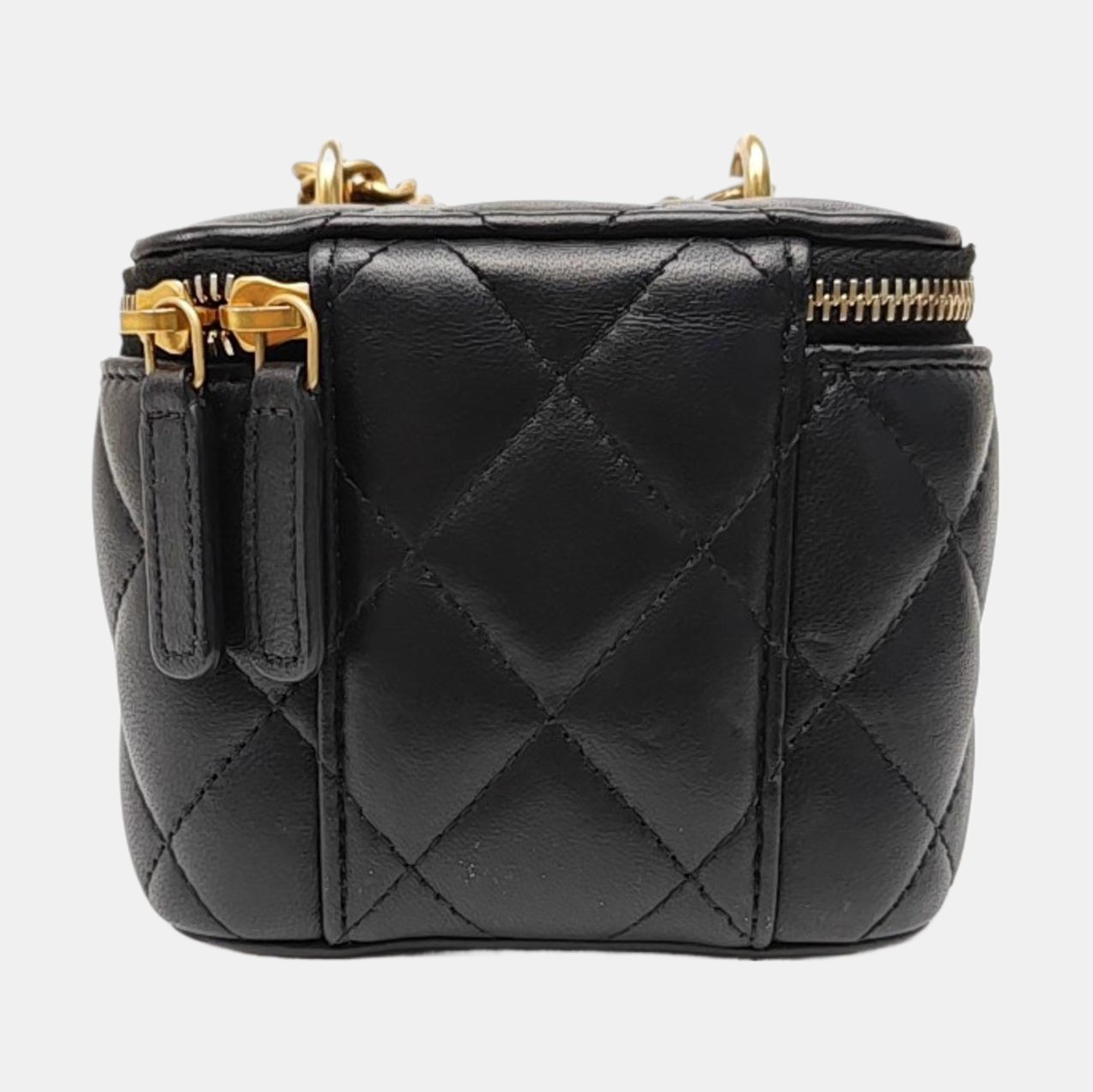 VANITY CASE Mini Quilted Lambskin Black