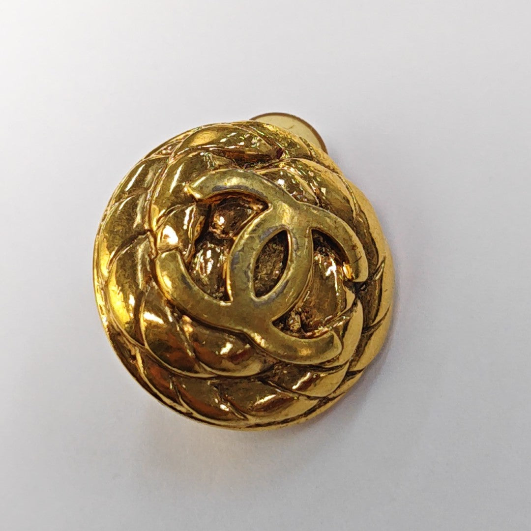 Metal Gold Clip On Earrings