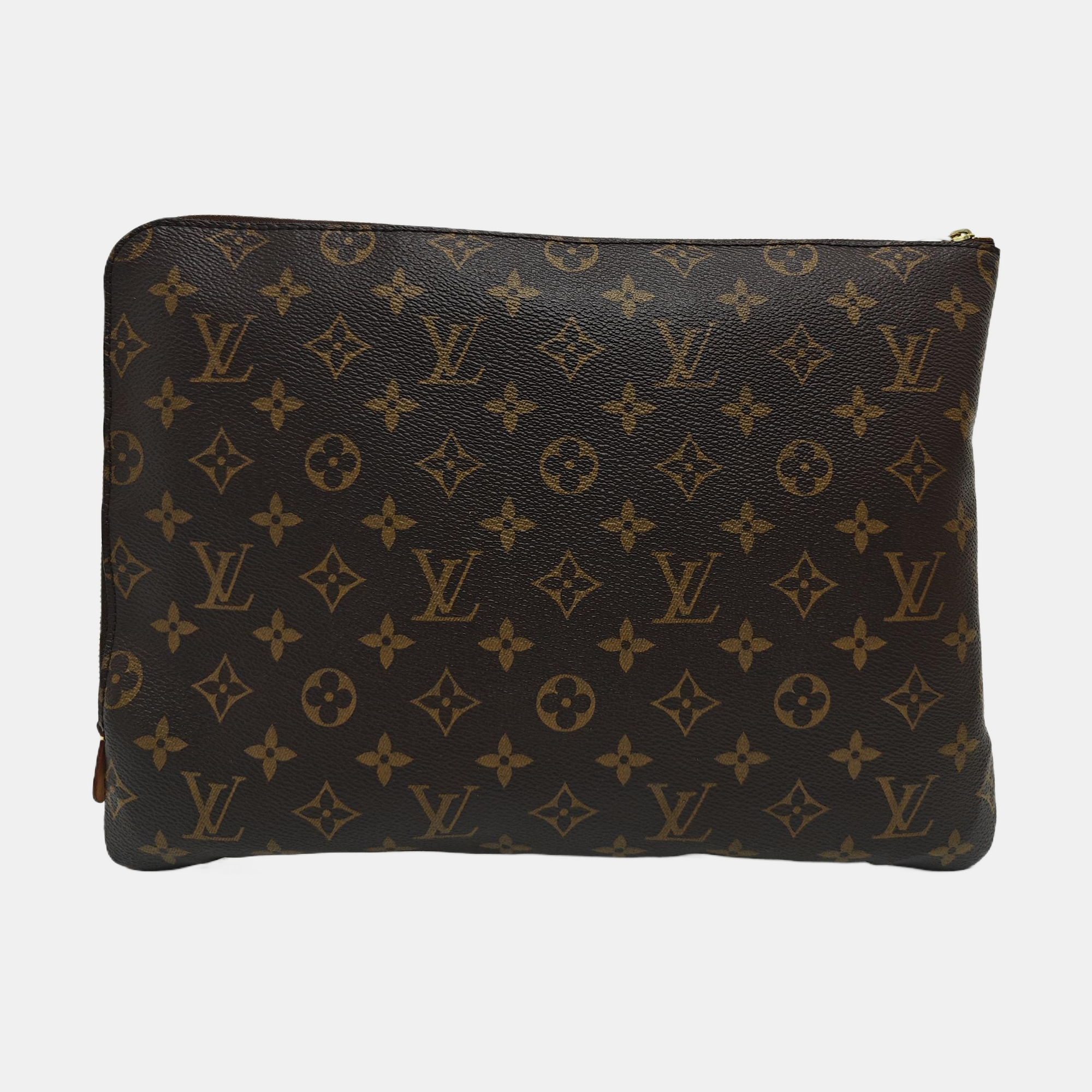 Etui Voyage MM Monogram Coated Canvas Brown