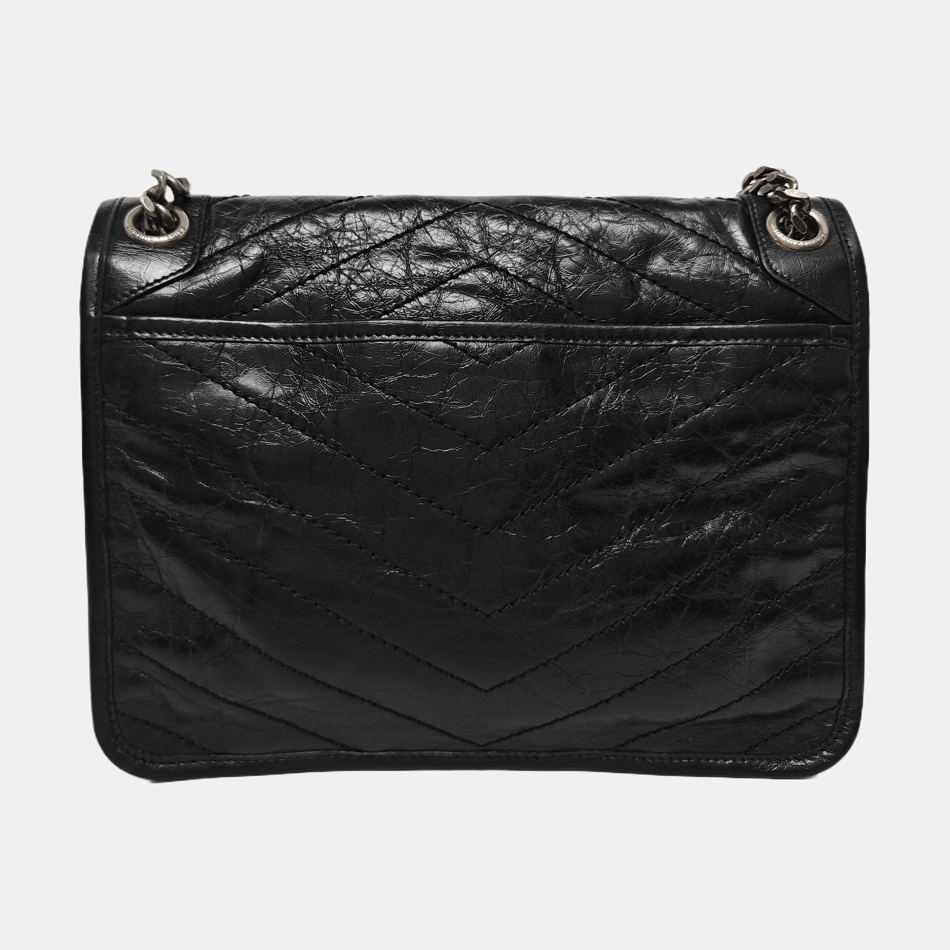 NIKI Medium Chevron Calfskin Black