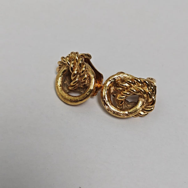 Twist Round Metal Gold Clip On Earrings