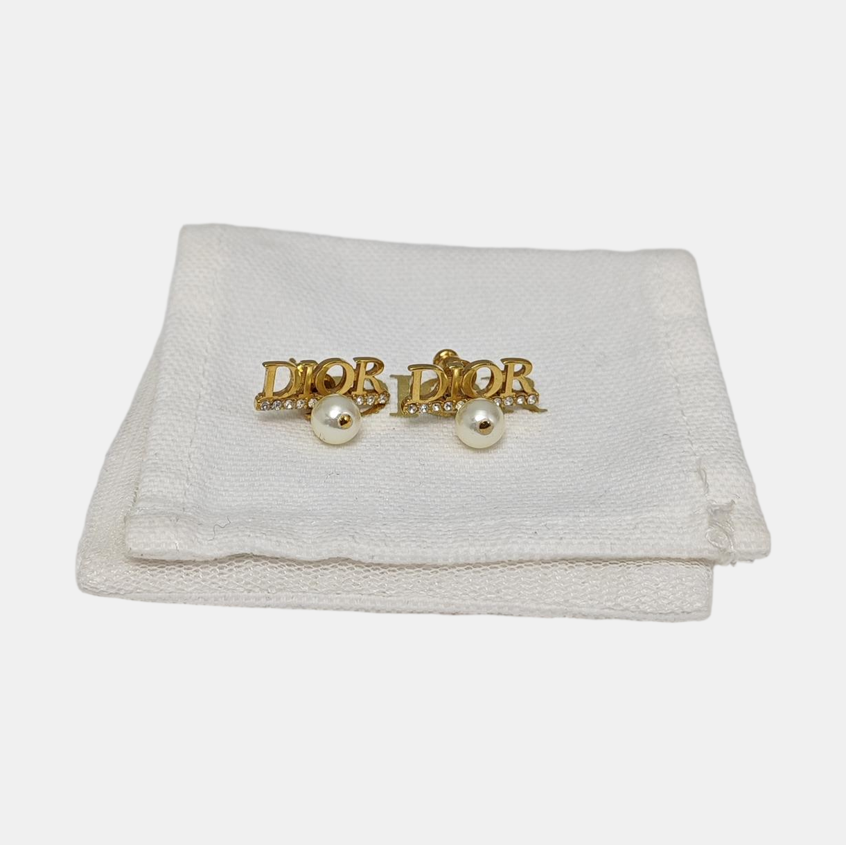 Metal Gold Stud Earrings