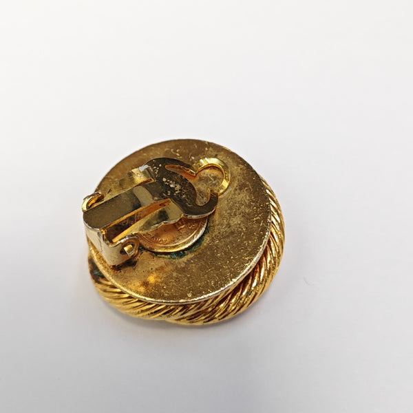 Vintage Metal Gold Clip On Earrings