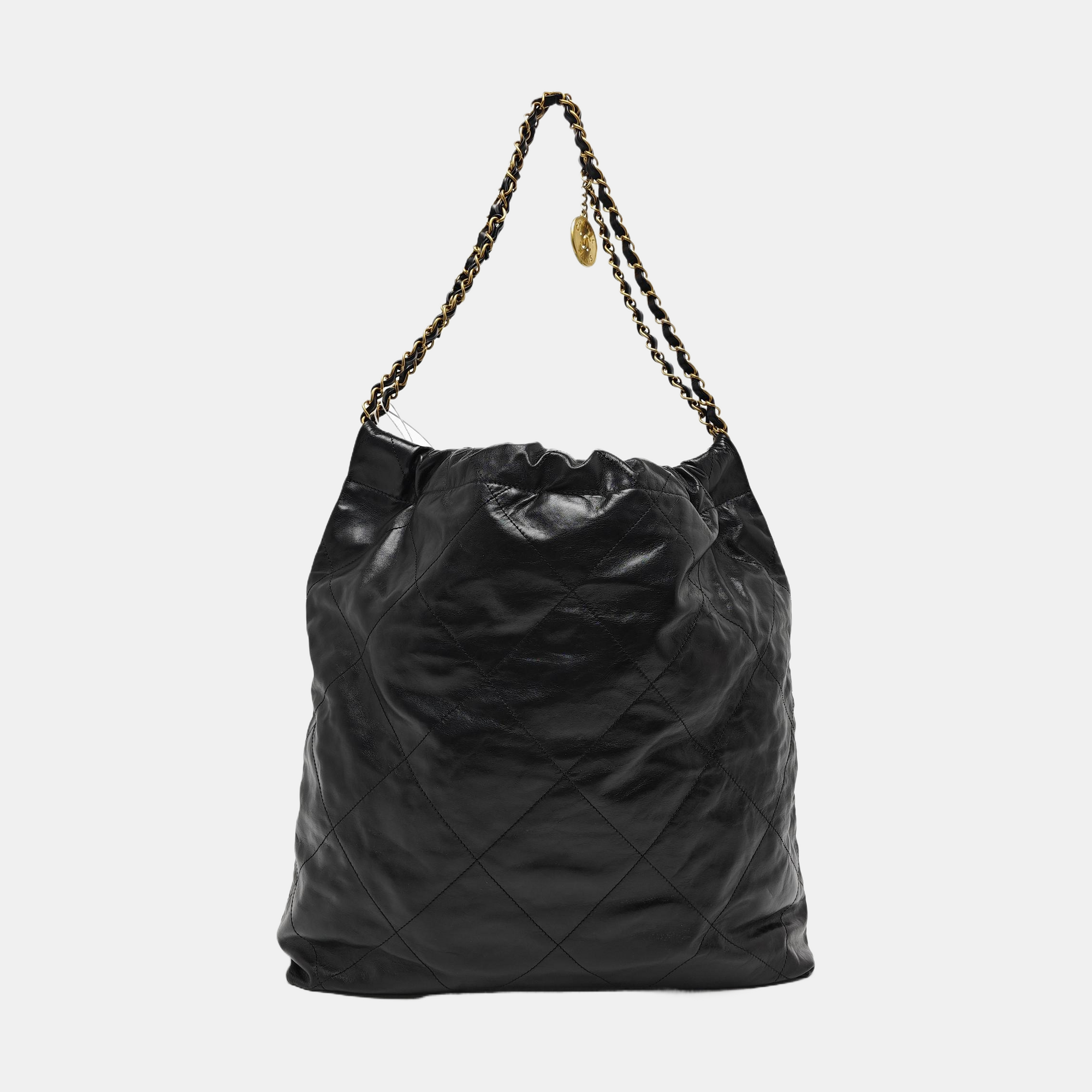 CHANEL 22 Large Quilted Calfskin Black
