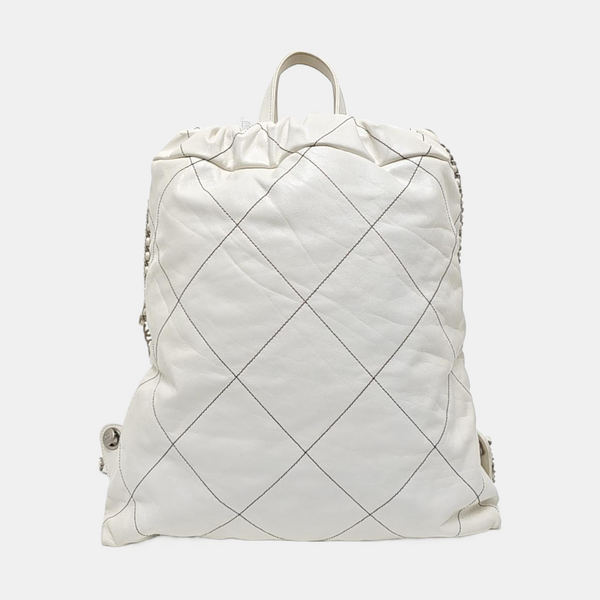 CHANEL 22 Large Quilted Calfskin White
