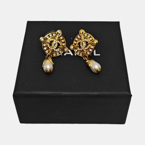 Metal Gold Earrings