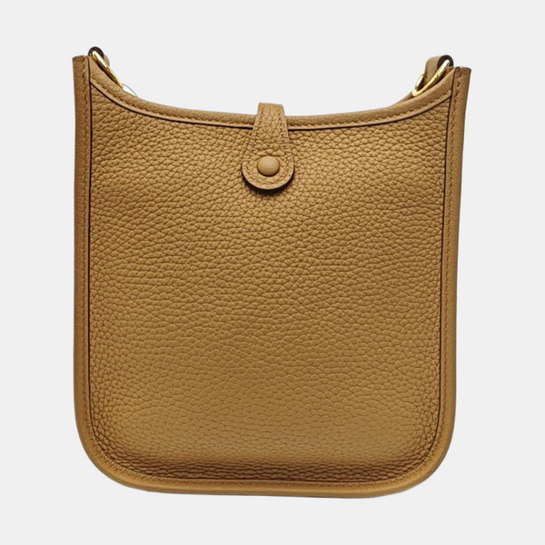 Evelyne TPM Clemence Brown