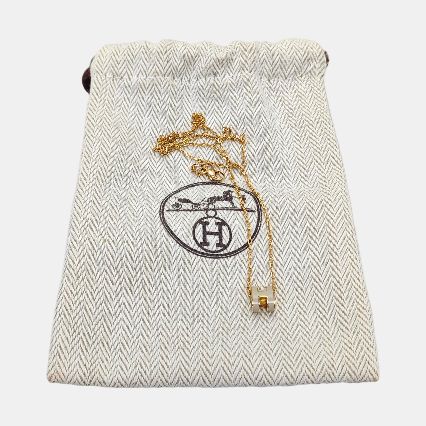 Pop H Metal Gold Necklace