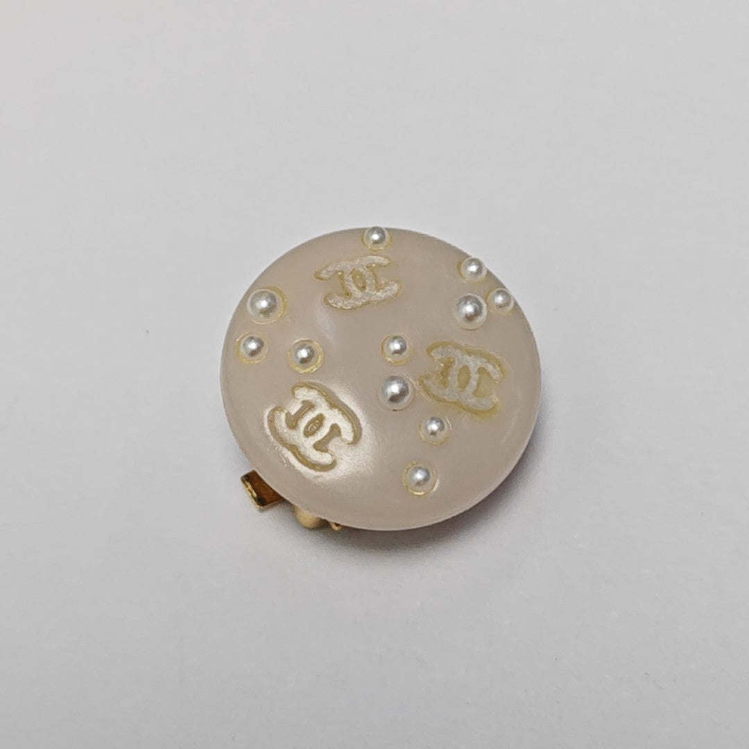 Metal White Clip On Earrings
