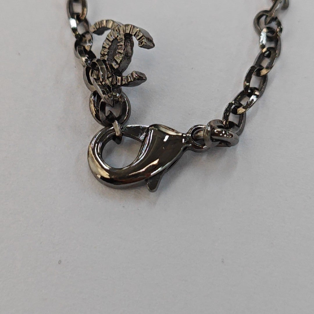 Metal Gray Necklace