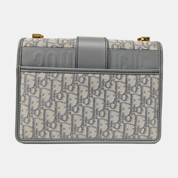 30 Montaigne Oblique Canvas Gray