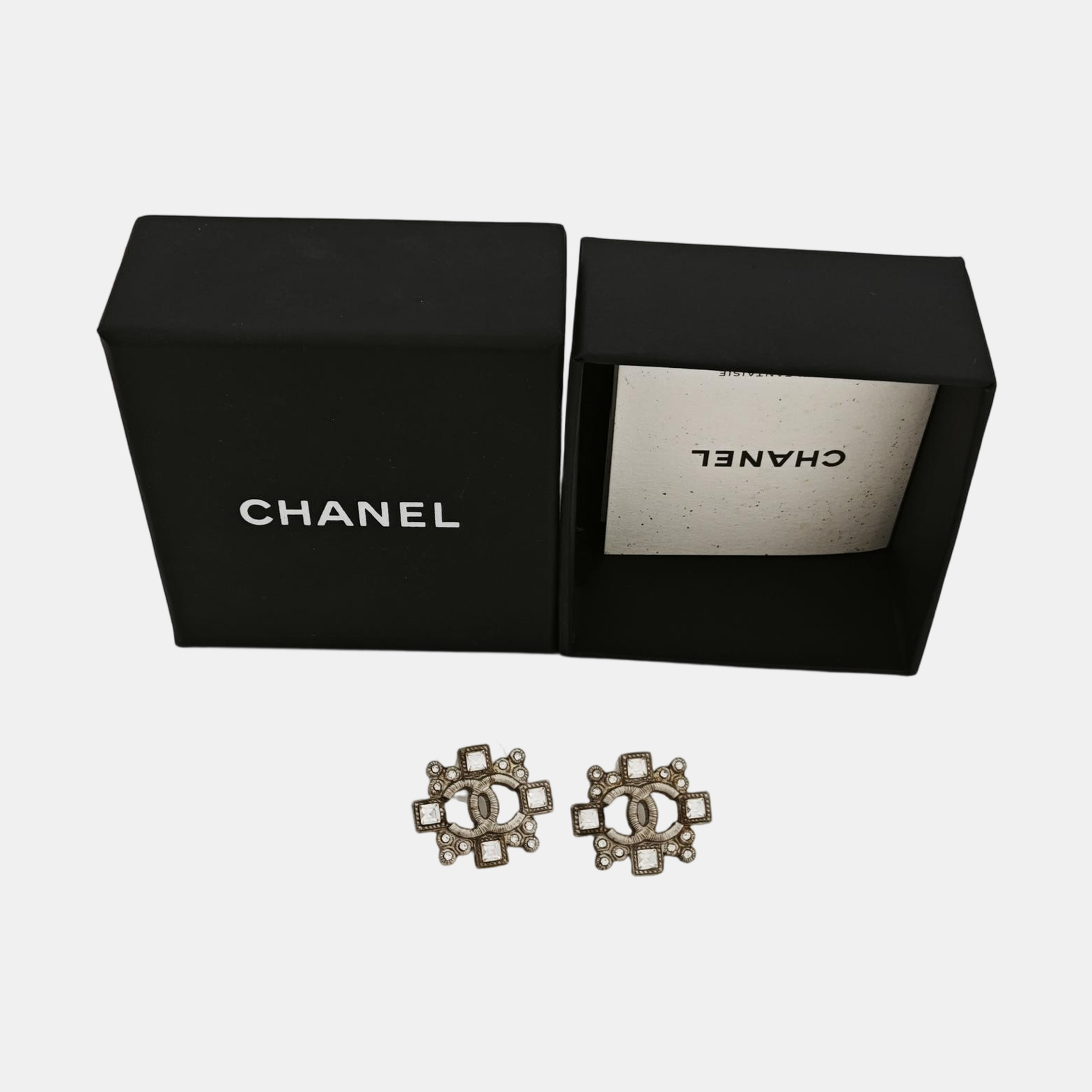 CC Logo Metal Gray Stud Earrings