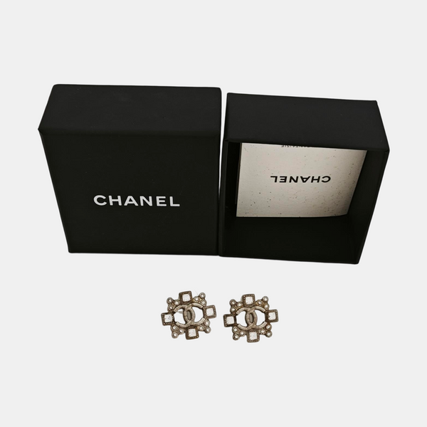 CC Logo Metal Gray Stud Earrings