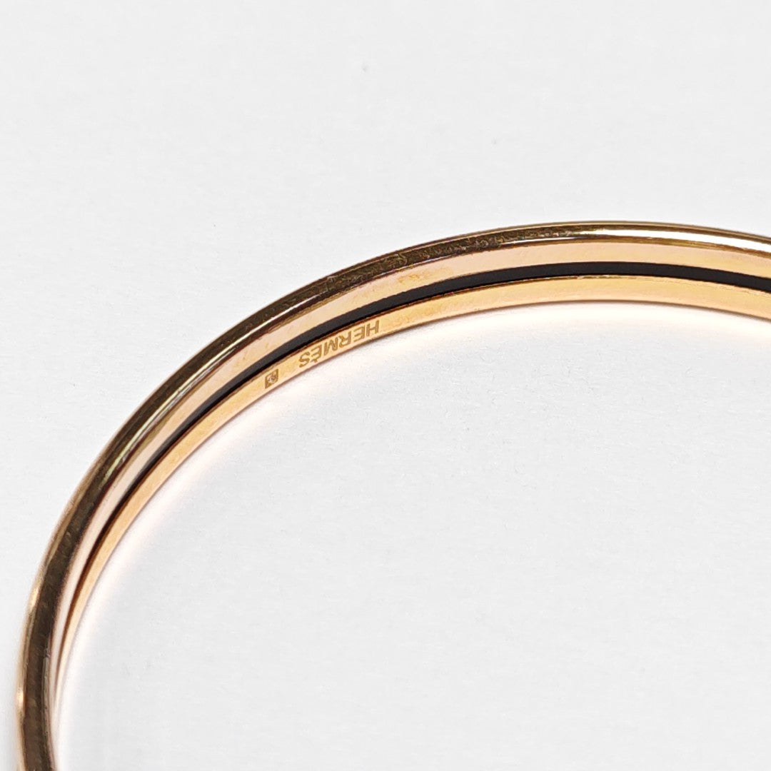 Email Metal White Bangle