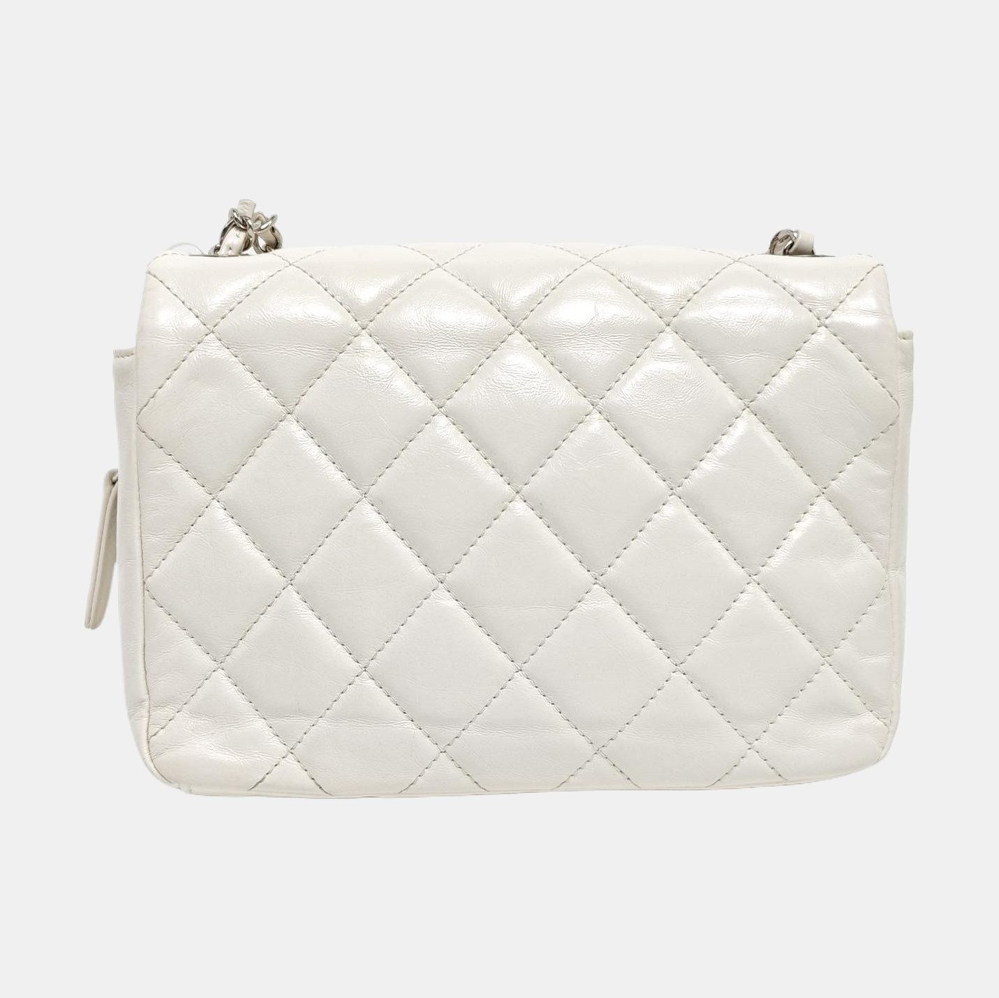 CLASSIC FLAP Mini Quilted Calfskin White