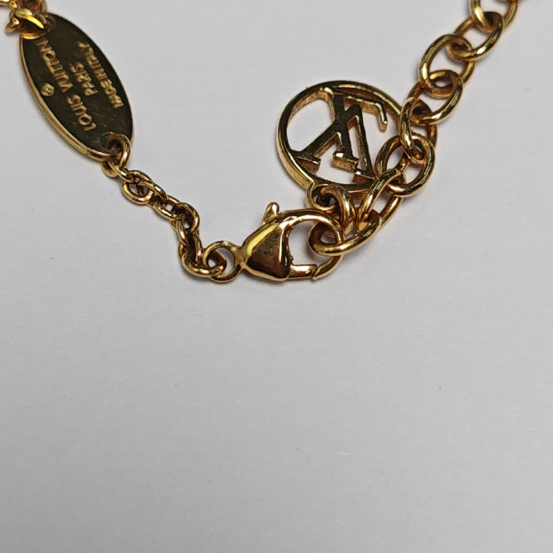 Collar de oro LV &amp; ME