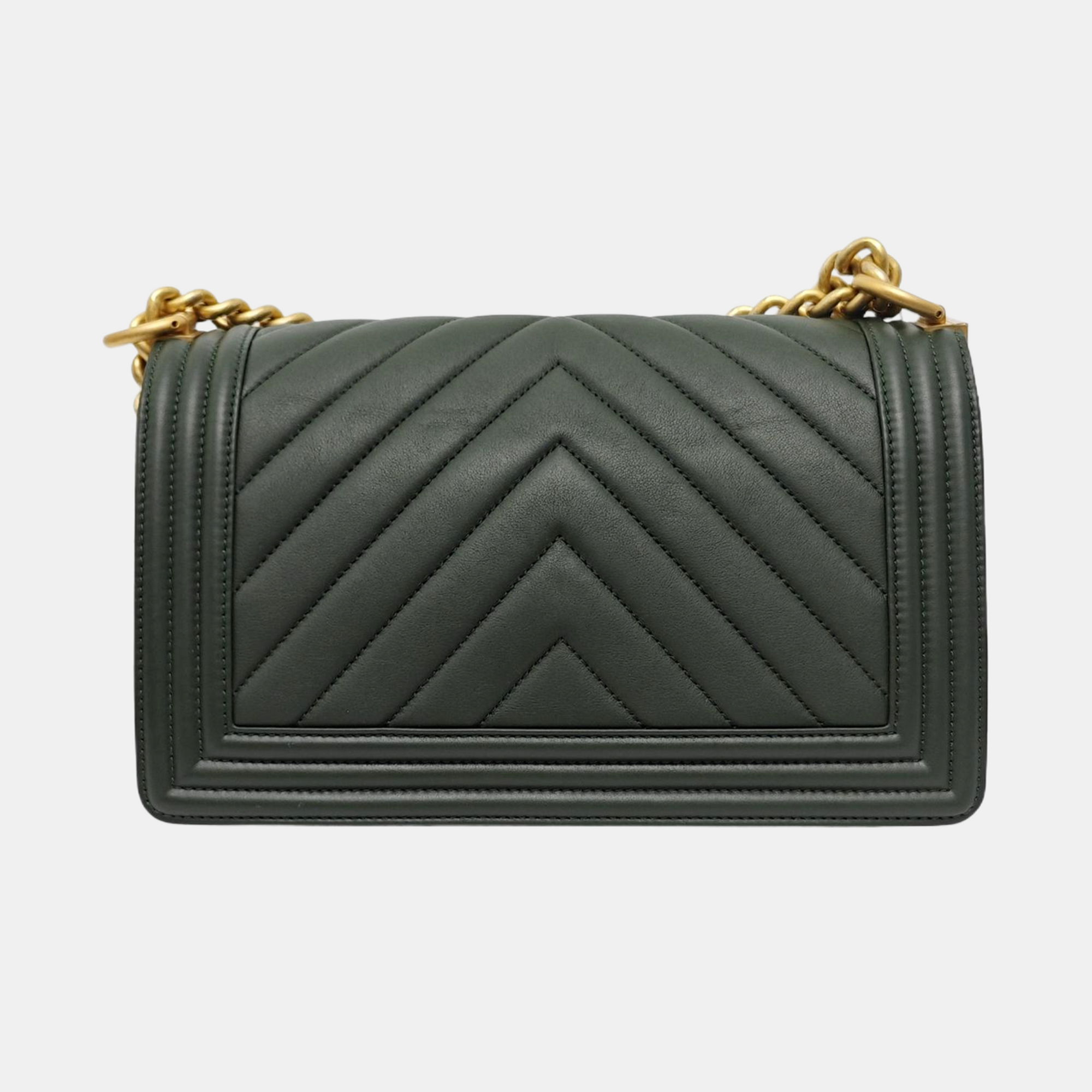 Authenticated pre-owned  BOY CHANEL Medium Chevron, Quilted Calfskin Green - Shoulder Bag at Looply