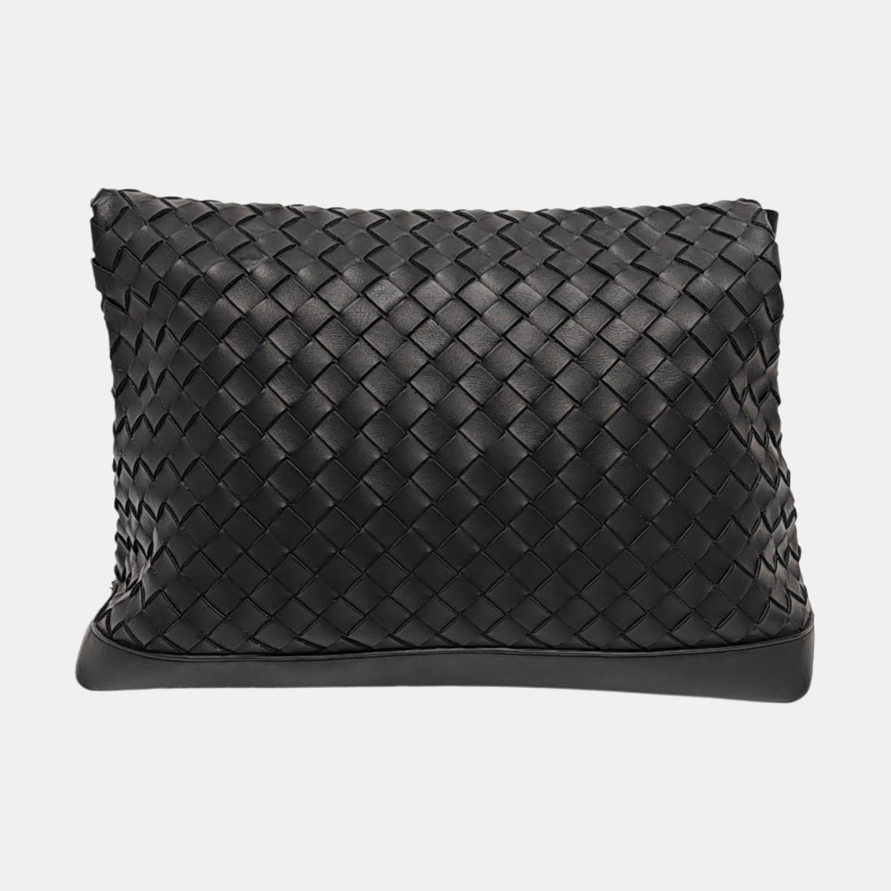 Calfskin Shoulder Bag Black