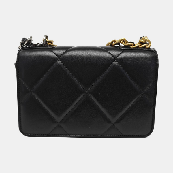 CHANEL 19 WOC Quilted Lambskin Black