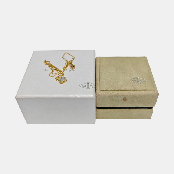 Sweet Alhambra 18k Gold Necklace