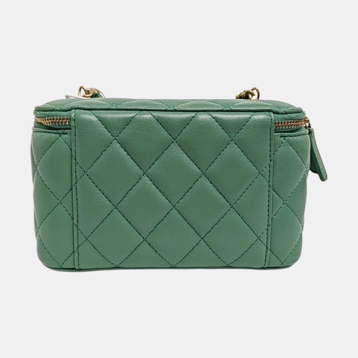 VANITY CASE Small Quilted Lambskin Green