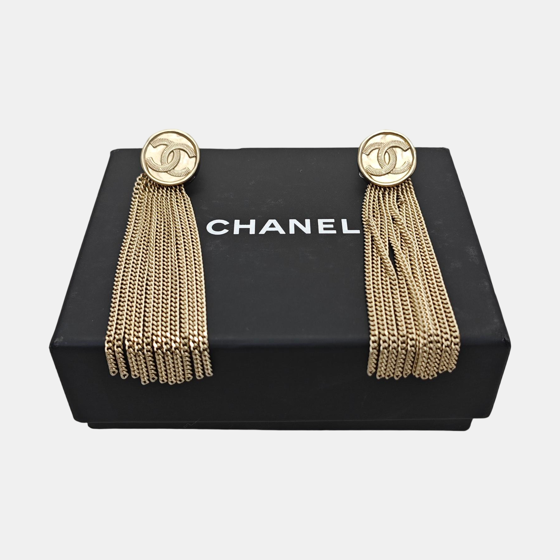 Metal Gold Stud Earrings