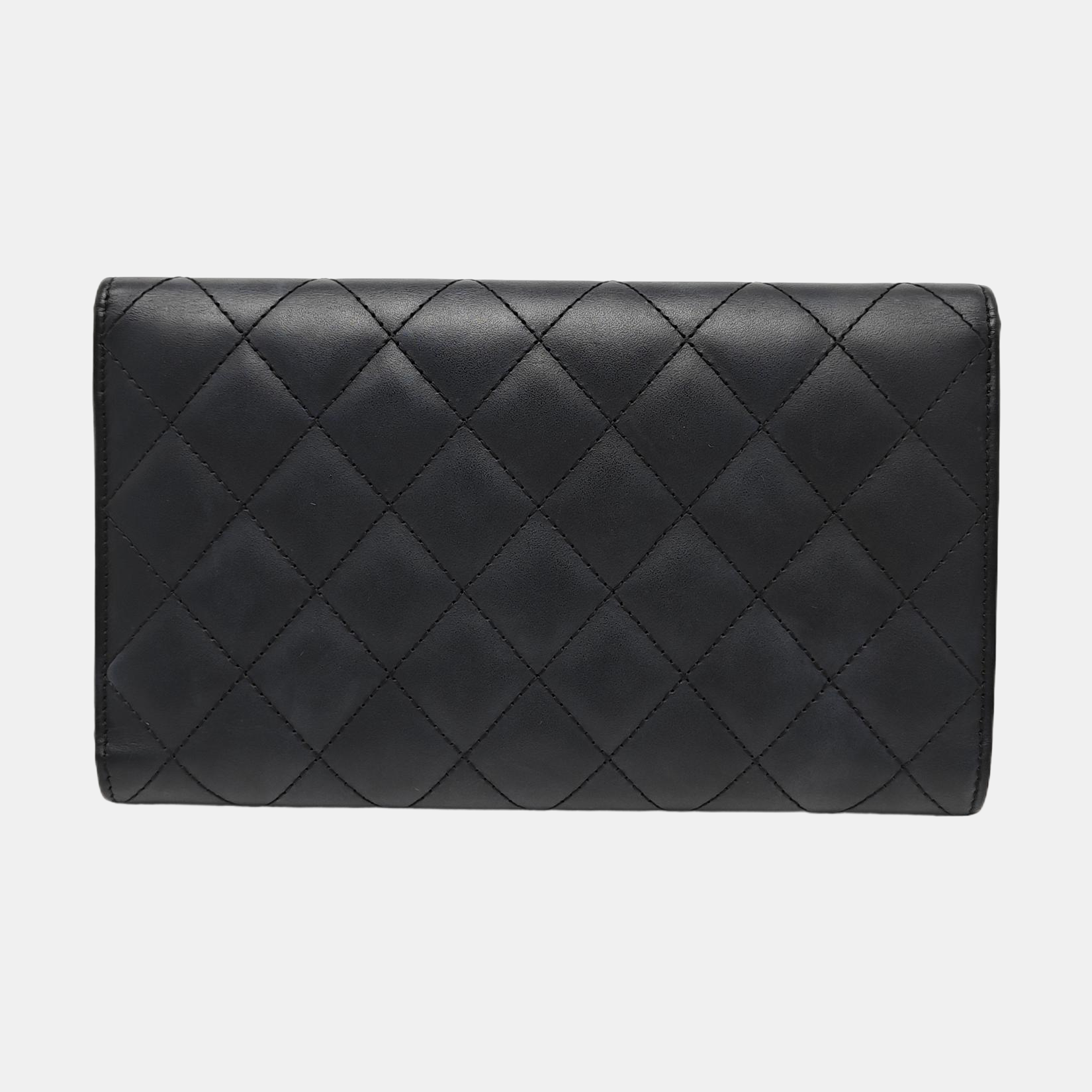 Authenticated pre-owned  CAMBON Quilted Calfskin Black - Clutch at Looply