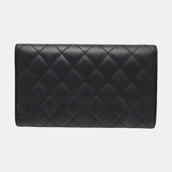 Authenticated pre-owned  CAMBON Quilted Calfskin Black - Clutch at Looply