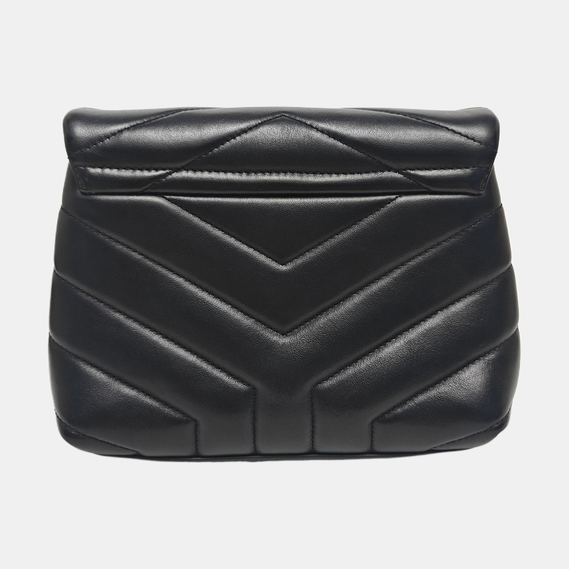 LOULOU Chevron de piel de becerro negra