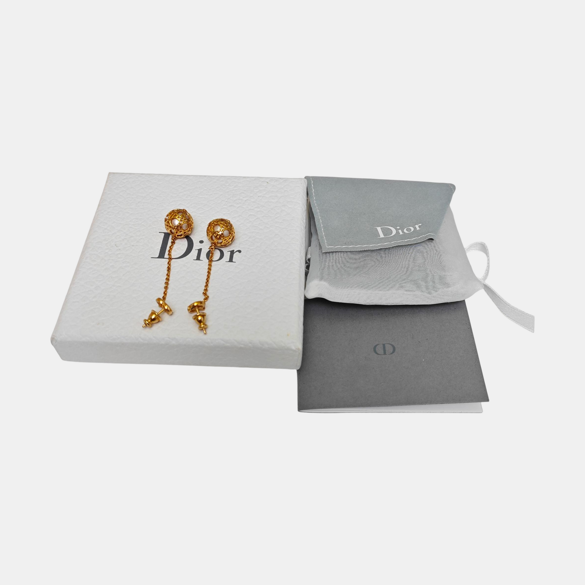 Secret Cannage Metal Rose Gold Stud Earrings